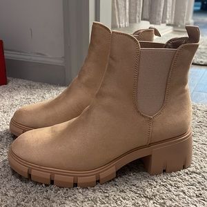 Brand new never worn beige boots